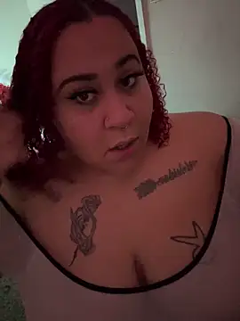 Snapshot of Juicyjordie chatting on 12.03.24 Juicyjordie online show from 12.03.24