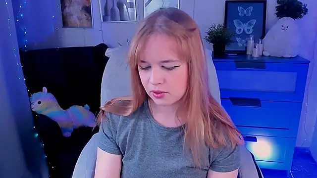 AlicePopsy online show from 11.23.25