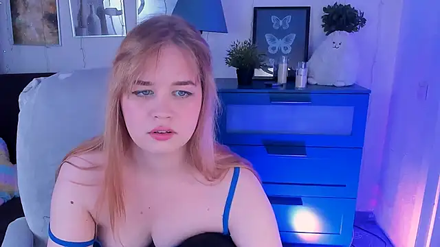 AlicePopsy online show from 11.30.25