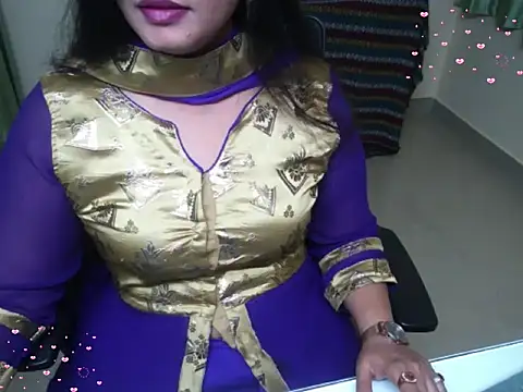 Arushisingh8888 online show from 10.29.25