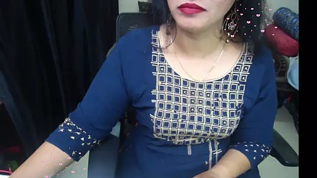 Snapshot of Arushisingh8888 chatting on 05.24.26 Arushisingh8888 online show from 05.24.26