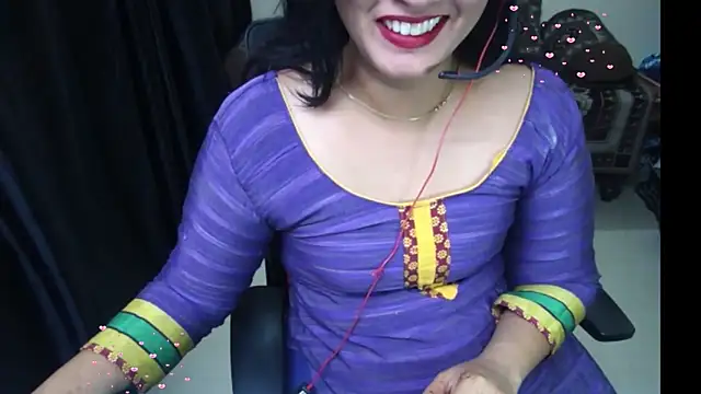 Snapshot of Arushisingh8888 chatting on 06.09.26 Arushisingh8888 online show from 06.09.26