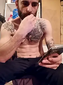 Antonio Vatooo online show from 02.18.25