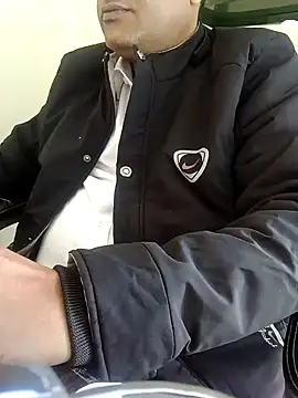 Snapshot of Hot-man39 chatting on 12.12.24 Hot-man39 online show from 12.12.24