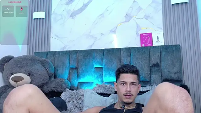 JAYCOB00 online show from 06.12.26
