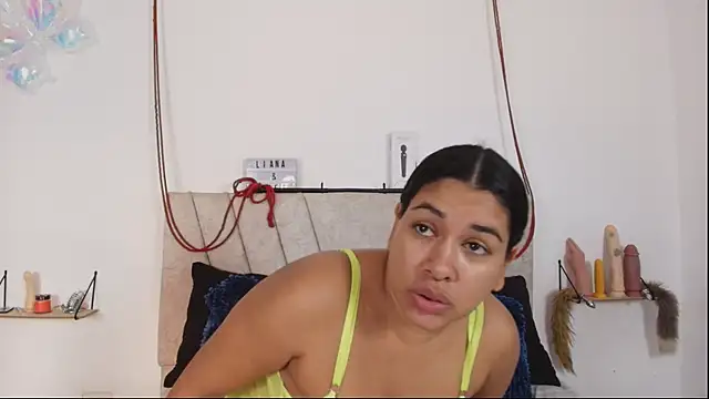Liana Asaff online show from 04.29.26