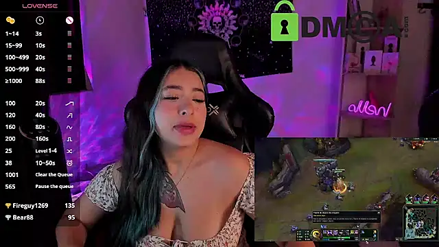 sweetcoralinee online show from 03.11.25