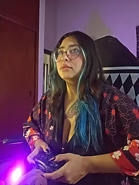 sweetcoralinee online show from 03.13.26