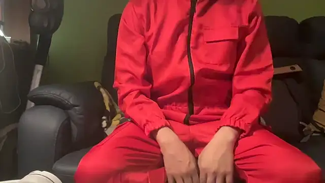 Snapshot of taka32204 chatting on 09.18.25 taka32204 online show from 09.18.25