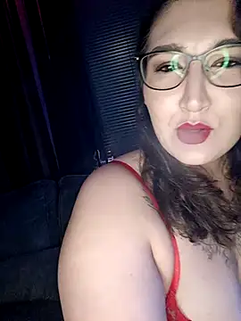 Snapshot of DirtySecretz chatting on 10.12.25 DirtySecretz online show from 10.12.25