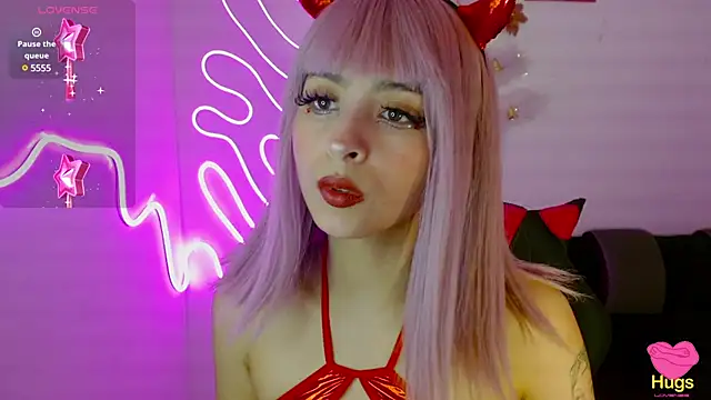 Kind Scarlett online show from 12.05.24