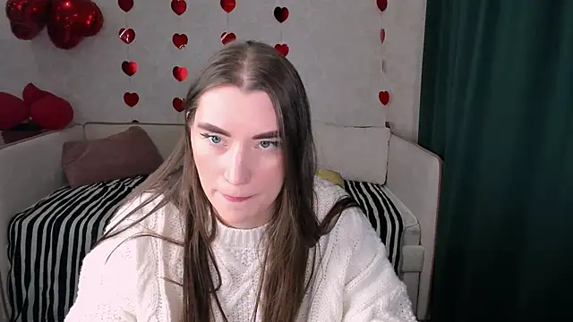 Snapshot of pussyhome2407 chatting on 03.20.25 pussyhome2407 online show from 03.20.25