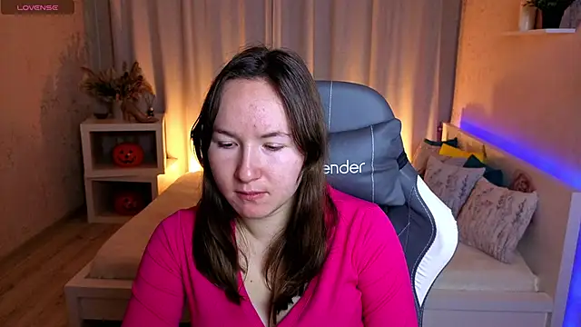 Little doll meow online show from 11.06.25