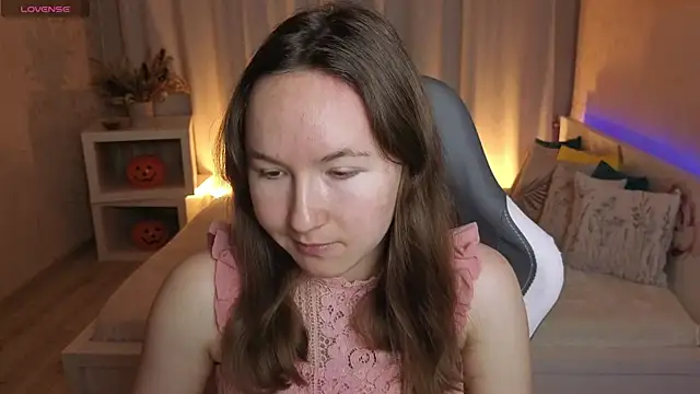 Little doll meow online show from 11.12.25