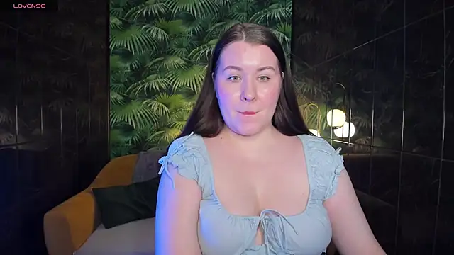 Snapshot of ShedarBrooks chatting on 01.16.25 ShedarBrooks online show from 01.16.25