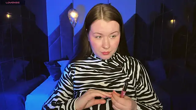 Snapshot of ShedarBrooks chatting on 02.07.25 ShedarBrooks online show from 02.07.25