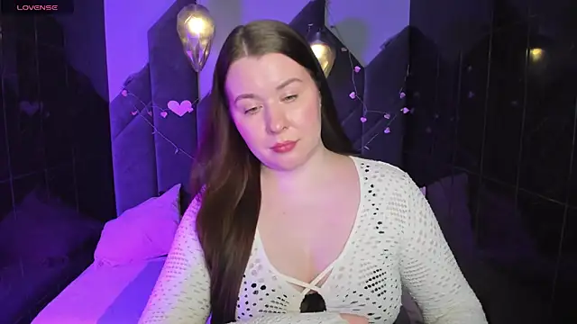 Snapshot of ShedarBrooks chatting on 02.17.25 ShedarBrooks online show from 02.17.25