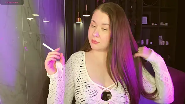 Snapshot of ShedarBrooks chatting on 02.18.25 ShedarBrooks online show from 02.18.25