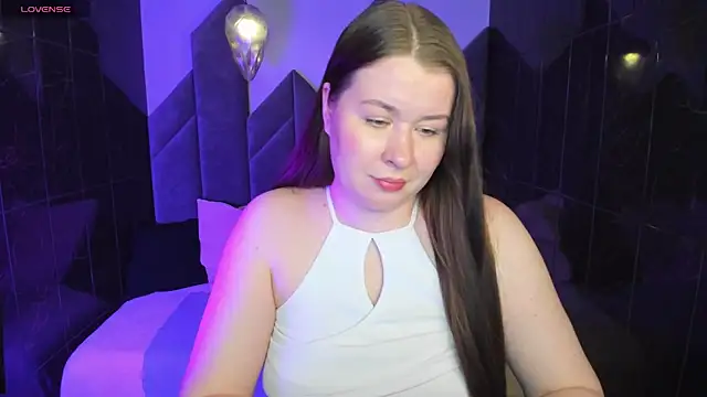 Snapshot of ShedarBrooks chatting on 02.20.25 ShedarBrooks online show from 02.20.25