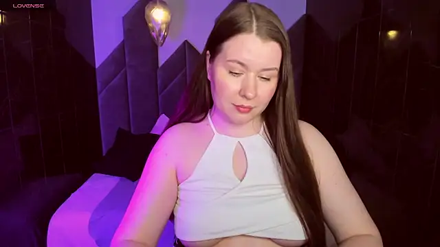 Snapshot of ShedarBrooks chatting on 02.21.25 ShedarBrooks online show from 02.21.25