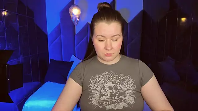 Snapshot of ShedarBrooks chatting on 03.21.25 ShedarBrooks online show from 03.21.25