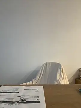 Snapshot of streetdoll chatting on 10.06.25 streetdoll online show from 10.06.25