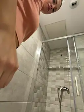 streetdoll online show from 02.23.26