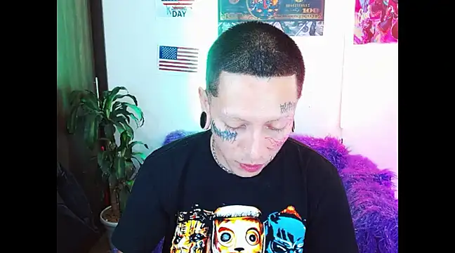 Snapshot of deivid_estrada chatting on 01.18.25 deivid estrada online show from 01.18.25