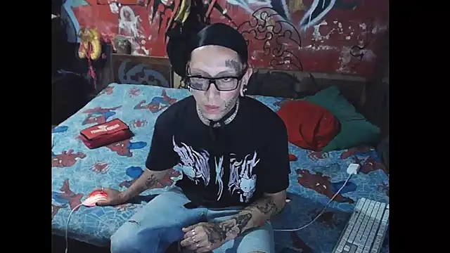 Snapshot of deivid_estrada chatting on 02.02.25 deivid estrada online show from 02.02.25