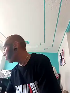 Snapshot of deivid_estrada chatting on 09.26.25 deivid estrada online show from 09.26.25