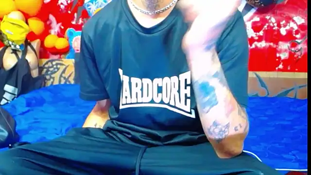 Snapshot of deivid_estrada chatting on 10.23.25 deivid estrada online show from 10.23.25