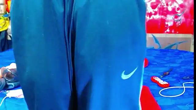 Snapshot of deivid_estrada chatting on 10.29.25 deivid estrada online show from 10.29.25