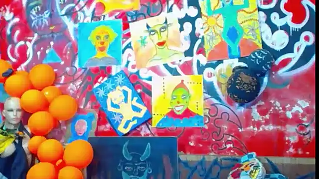 Snapshot of deivid_estrada chatting on 10.31.25 deivid estrada online show from 10.31.25