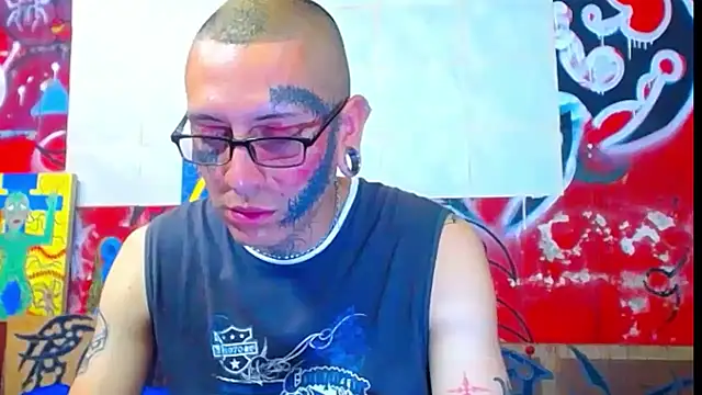 Snapshot of deivid_estrada chatting on 11.27.25 deivid estrada online show from 11.27.25