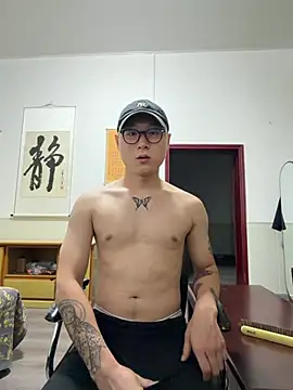Snapshot of Eric246 chatting on 07.24.26 Eric246 online show from 07.24.26