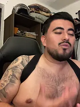 Snapshot of Rubens8866 chatting on 03.19.25 Rubens8866 online show from 03.19.25