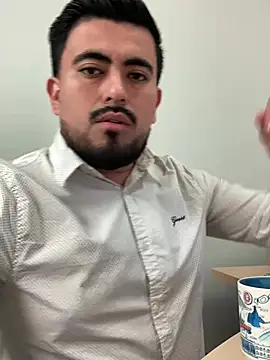 Snapshot of Rubens8866 chatting on 03.20.25 Rubens8866 online show from 03.20.25