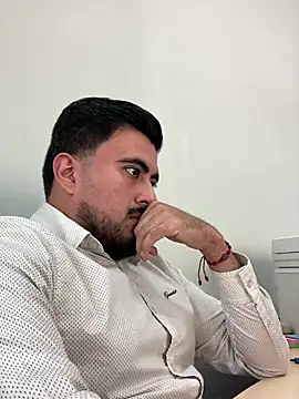 Snapshot of Rubens8866 chatting on 03.20.25 Rubens8866 online show from 03.20.25