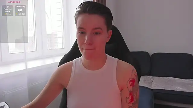 JessieFlower online show from 12.04.25