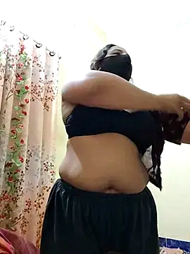 Payel-Sen online show from 02.18.25