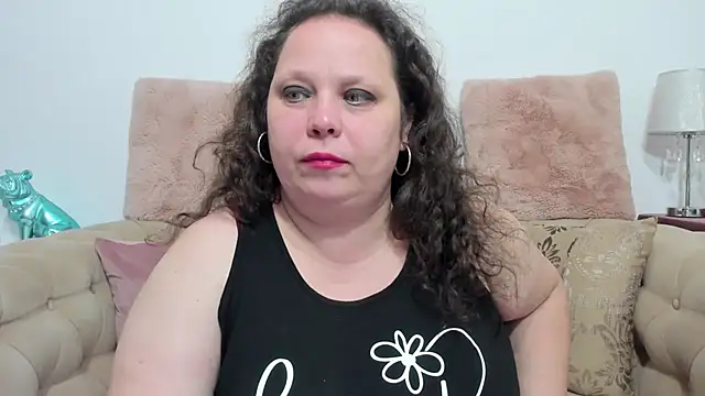 KarolineJoyy online show from 02.12.25