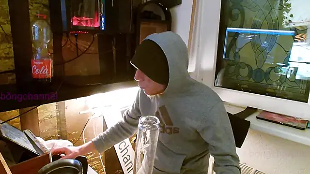 BongChannel online show from 01.02.25