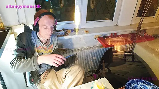 BongChannel online show from 03.18.25