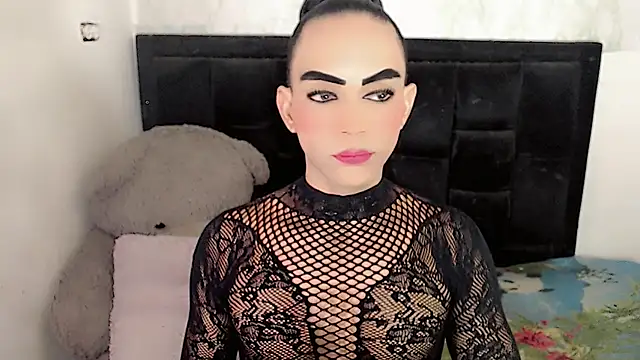 Michell Queen online show from 11.26.25