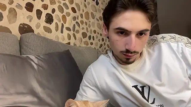 Snapshot of David_Brown18 chatting on 01.06.26 David Brown18 online show from 01.06.26