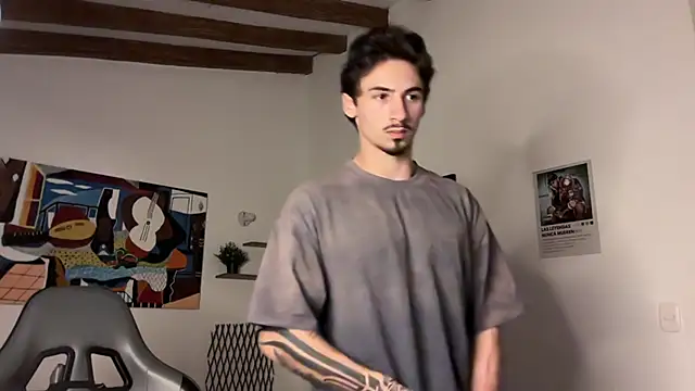 Snapshot of David_Brown18 chatting on 02.06.26 David Brown18 online show from 02.06.26