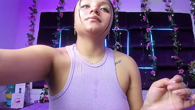 sweelanna   online show from 02.21.25