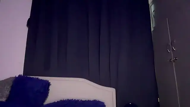 Snapshot of dominic_brandd23 chatting on 11.05.25 dominic brandd23 online show from 11.05.25