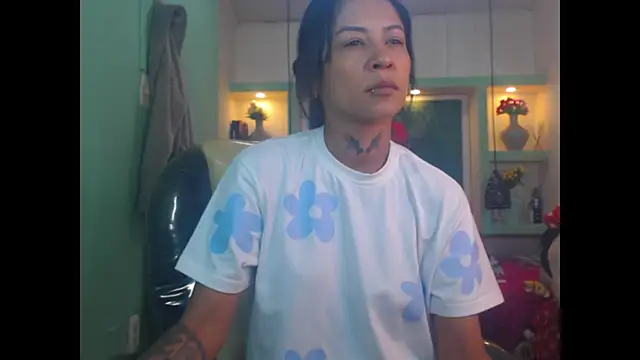 lorenapinto online show from 07.31.26