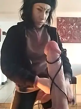 freyamoret online show from 01.07.25